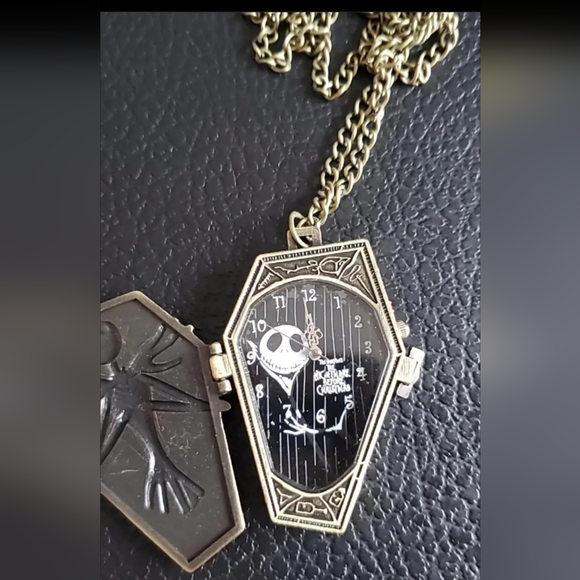 Nightmare Before Christmas Pocket Watch & Necklace Set.SEE ALL PICS FOR MORE ava - Picture 4 of 9